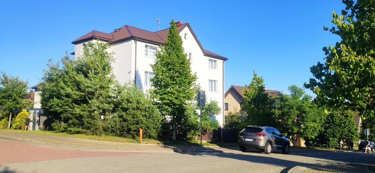Krokusowa 11 Apartment Jaroslawiec Bagian luar foto